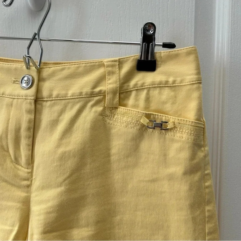 White House  Black Market Shorts Cuffed Yellow Size 2 - Picture 8 of 15